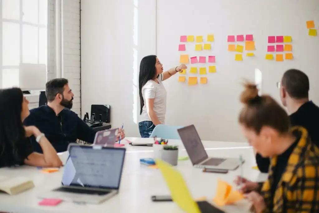 5 Surprising Benefits as to Why You Should be Working With a Software Product Design Agency